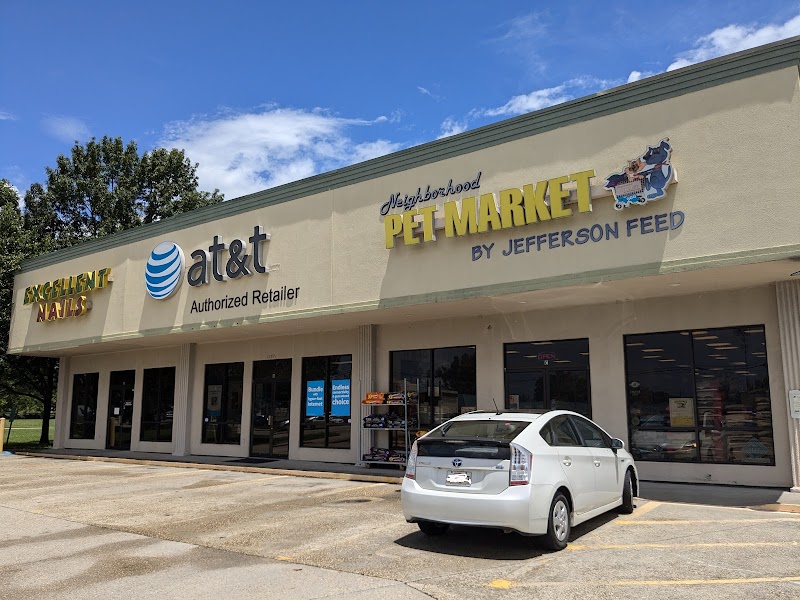 Neighborhood Pet Market - Photo 1