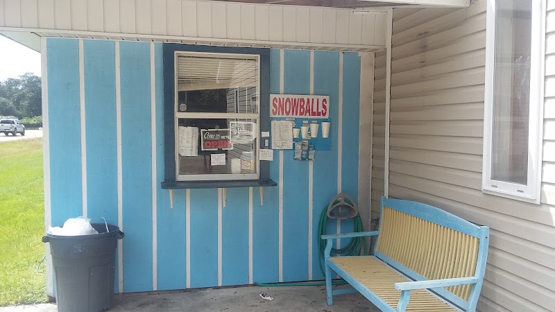 Ken's Tropical Fish - Photo 3