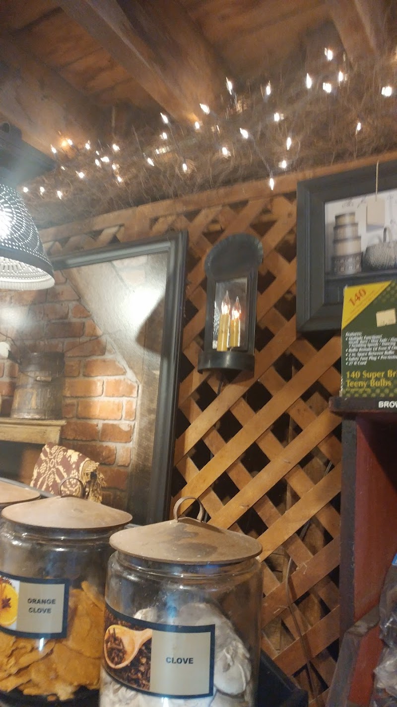 The Bloomin' Barn - Photo 1