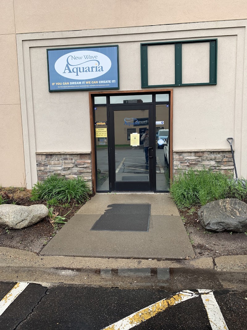 New Wave Aquaria - Photo 1