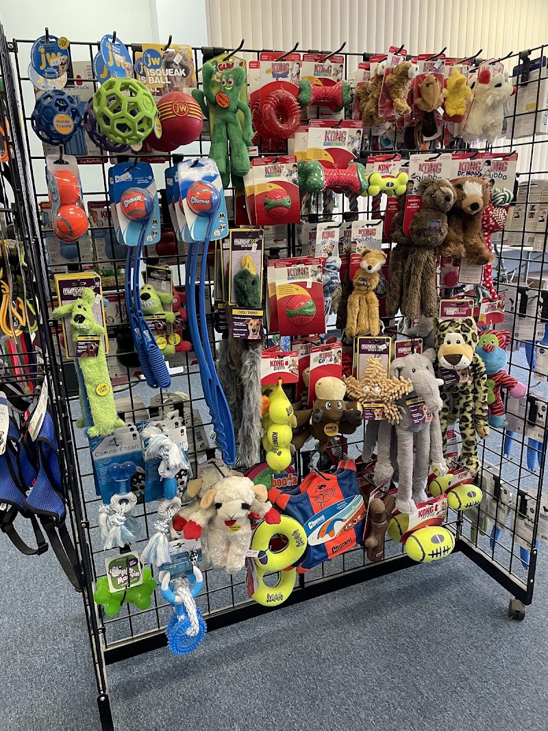 John’s Exotic Pet Store - Photo 3