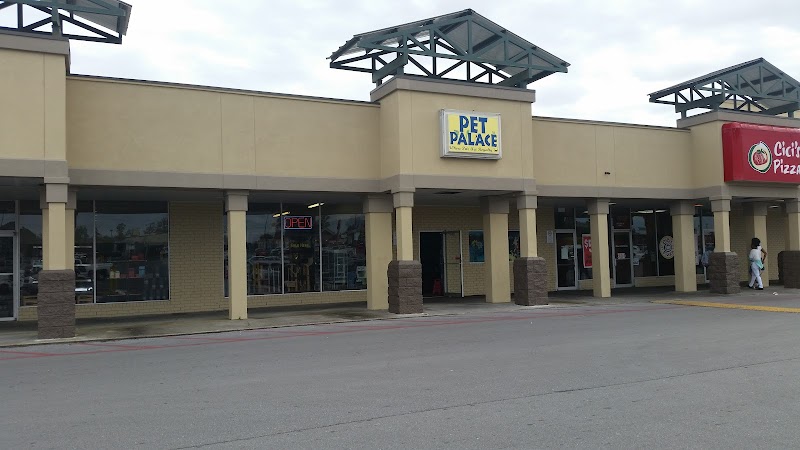 Pet Palace - Photo 1