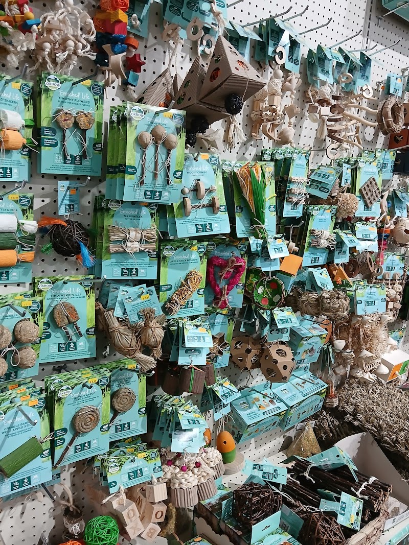 K T Animal Supply - Photo 2