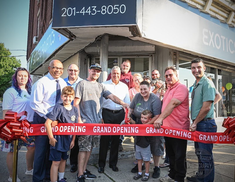 Exotics & Aquatics - Photo 1