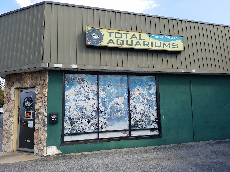 Total Aquariums - Photo 1