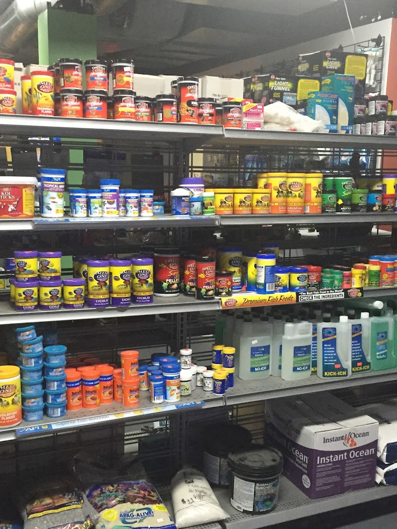 Jurassic Aquatics & Pets - Photo 4