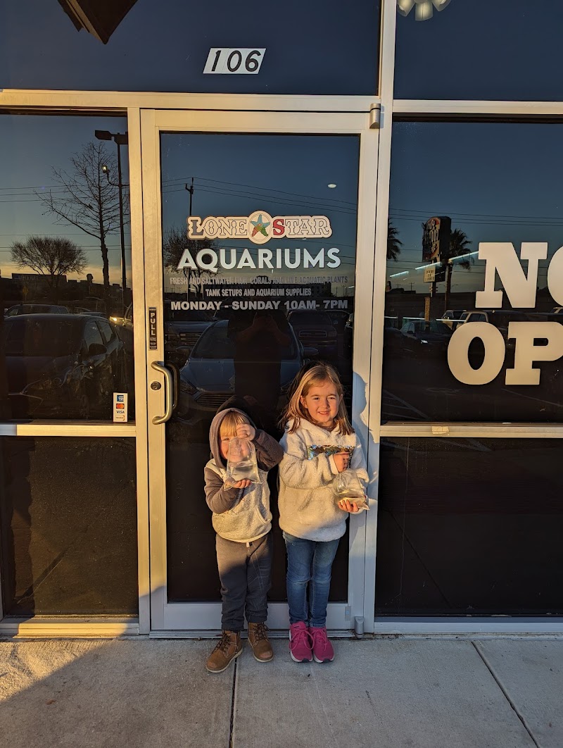 Lone Star Aquariums - Photo 1