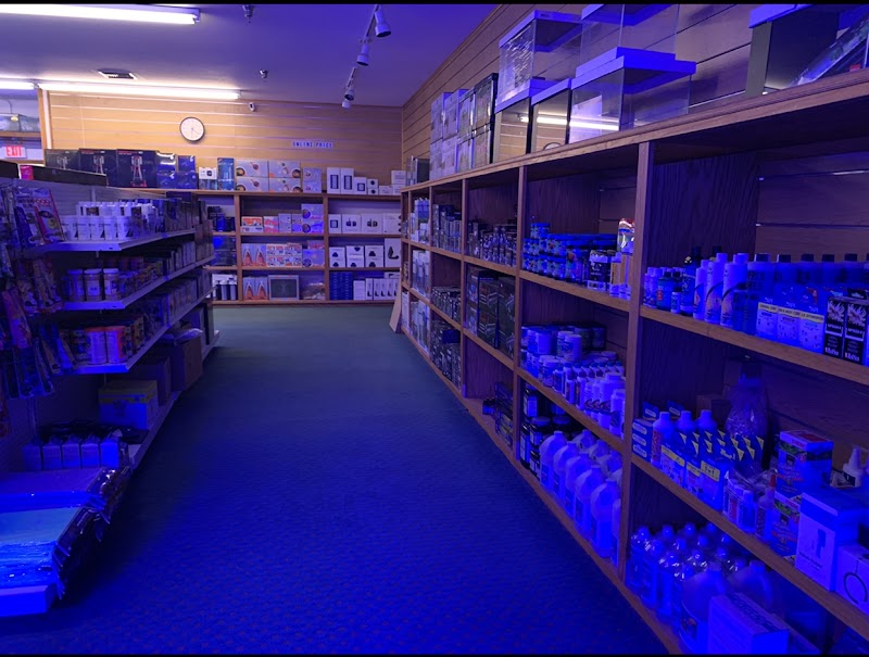 Reef Lounge Norco - Photo 1