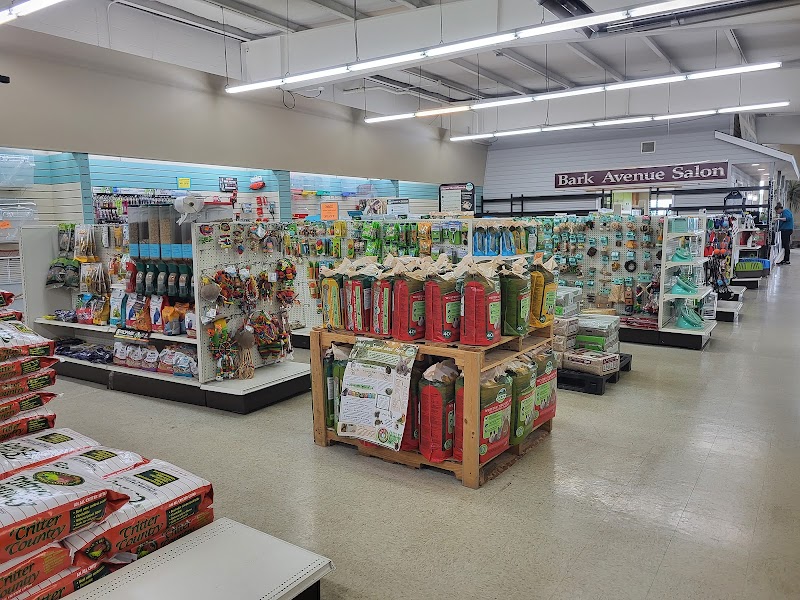 Tropic Waters Pet Center - Photo 2