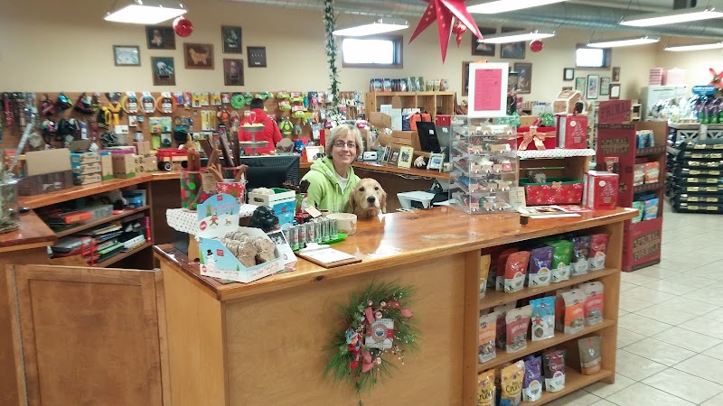 Animal Outfitters - Photo 2