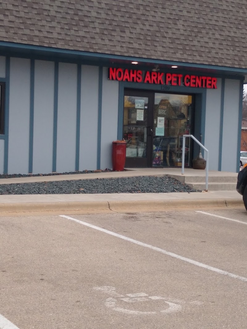 Noah's Ark Pet Center - Photo 1