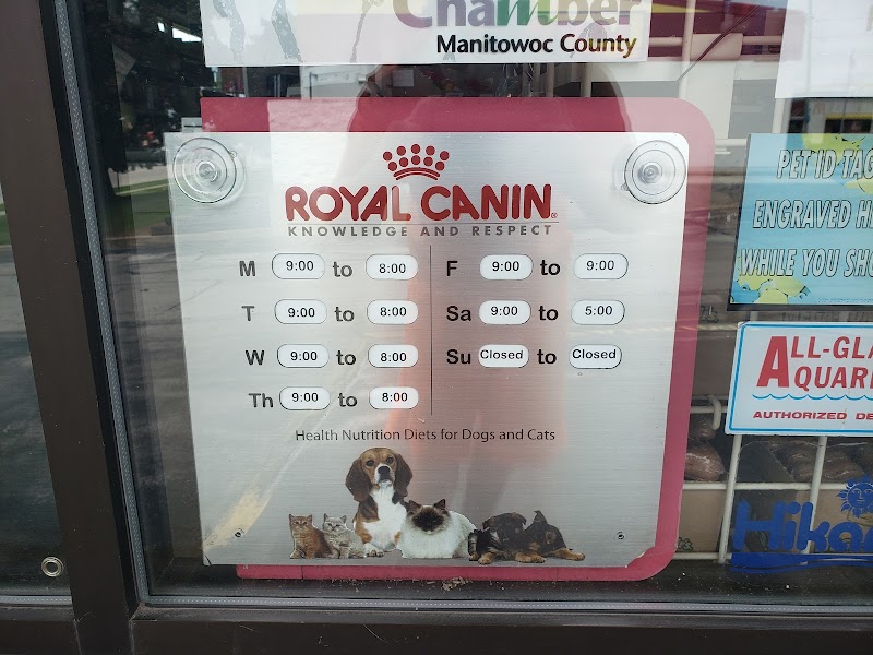 Colonial Pet Shoppe - Photo 1