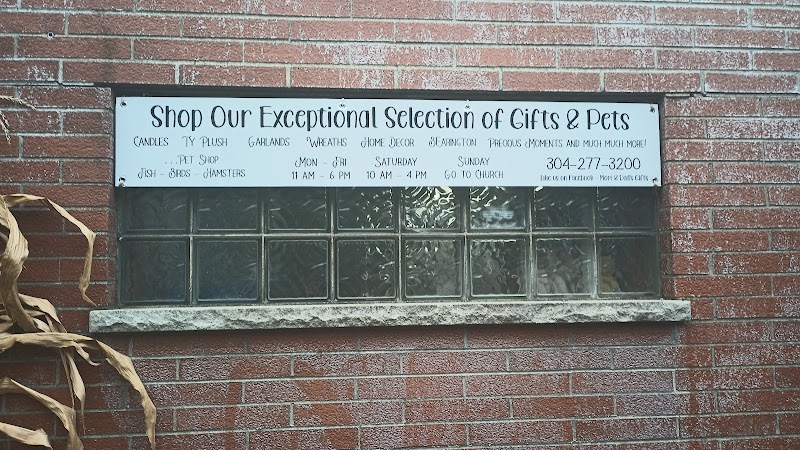 Mom & Dad's - Photo 1