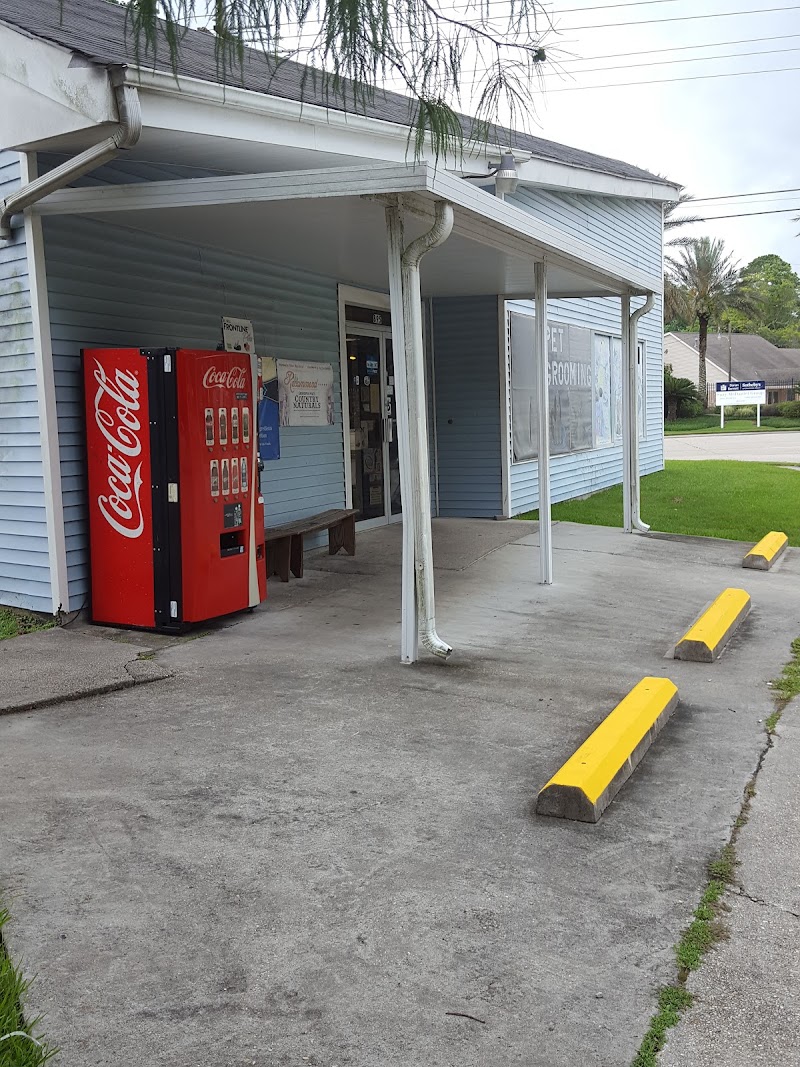St Tammany Pet Center - Photo 1
