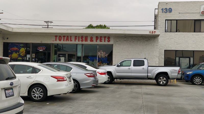 Total Fish & Pets - Photo 1