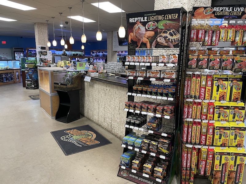 Nature Box Pet Emporium - Photo 5