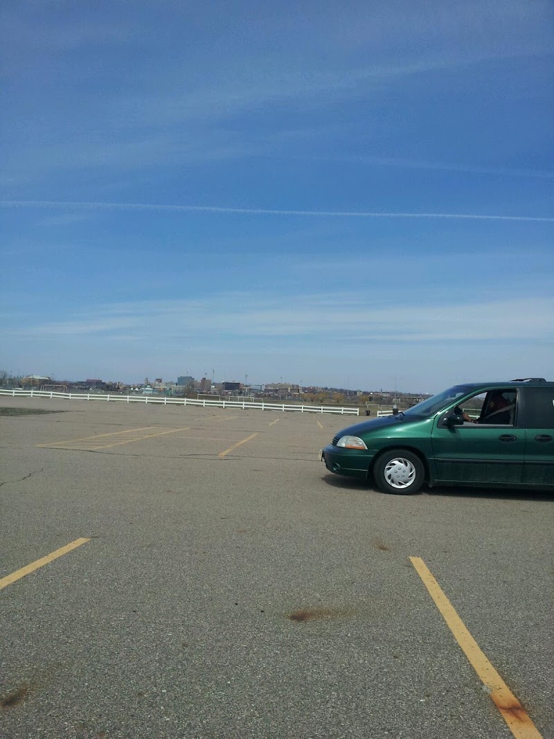 Noah's Ark Pet Store - Photo 1