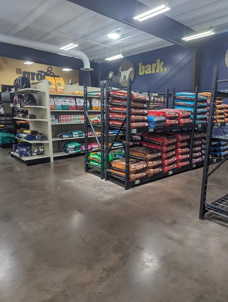 Pet Food Center Green River - Photo 4