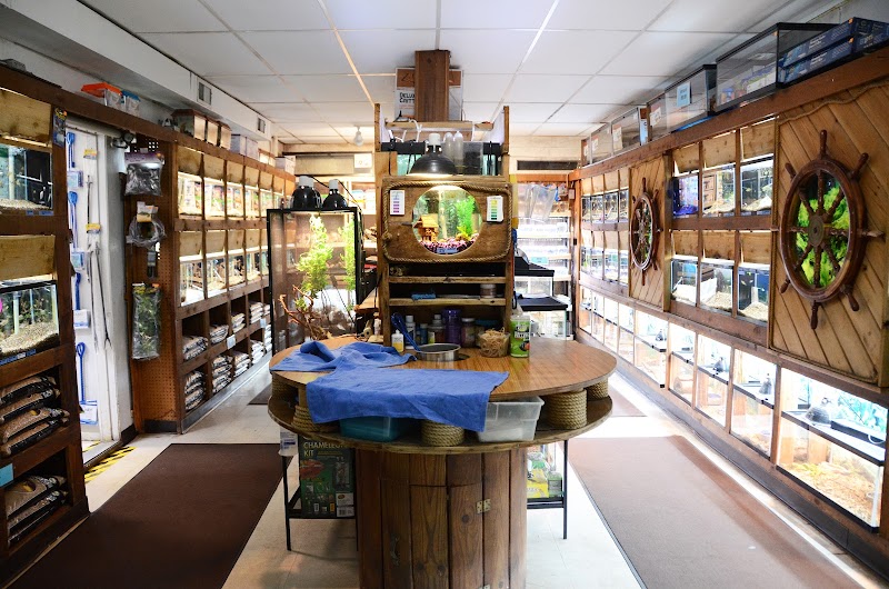Terry's Aquarium & Pet Center - Photo 2