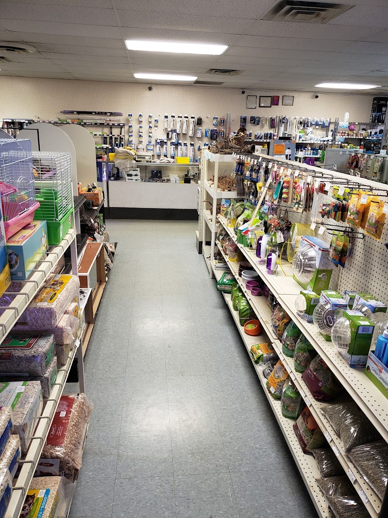 Monfort Aquarium & Pet - Photo 5